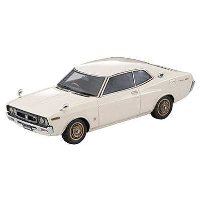 日産 ローレル HT 2000SGX 白 イグニッションモデル×トミーテック 1/43